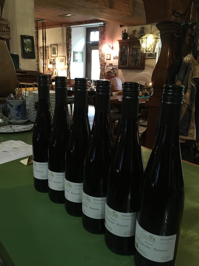 Gasthaus Zum Hirschen Staufen im Breisgau Bagian luar foto